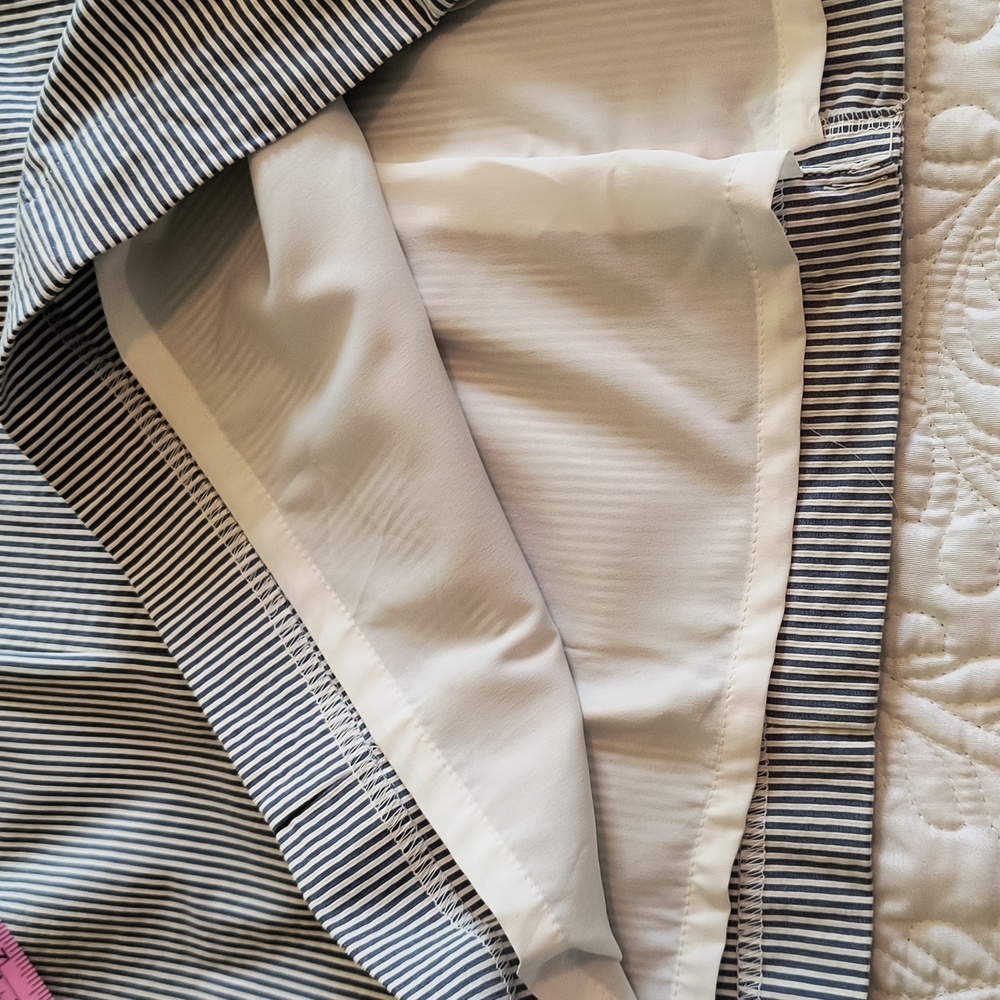 New York & Co Pencil Skirt Wmn's 18 Blue White Striped Seersucker Nautical - Picture 12 of 16